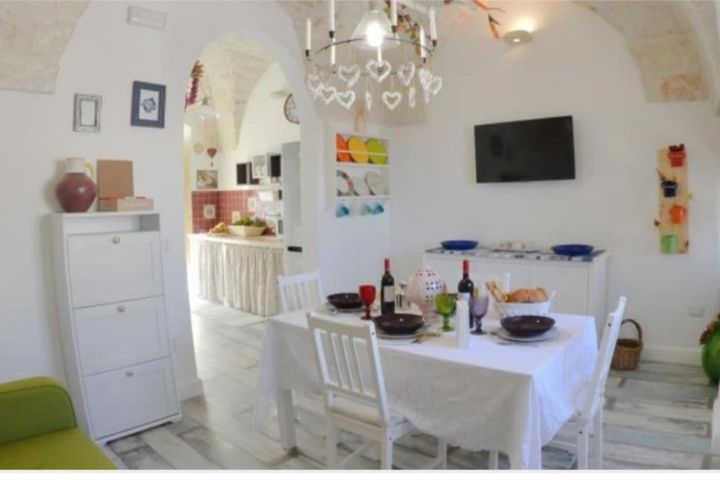 Dimora Jalu' Con Vista Mozzafiato Villa Ostuni Exterior photo